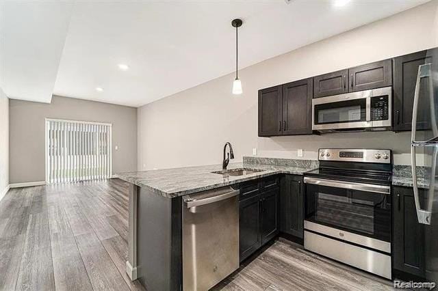 1251 E Woodward Heights Blvd #17 - Photo 3 of 7