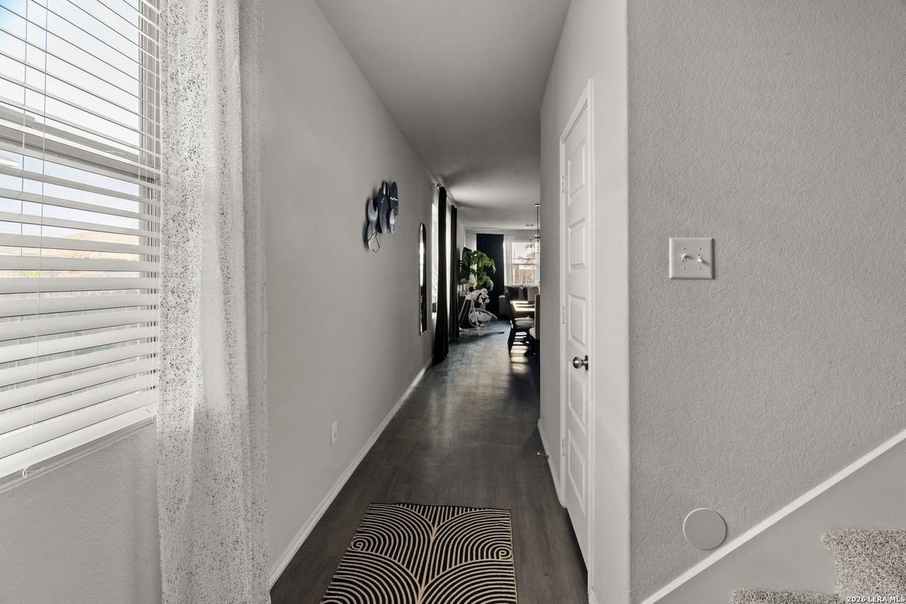 2407 Applewhite Mdw - Photo 4 of 30