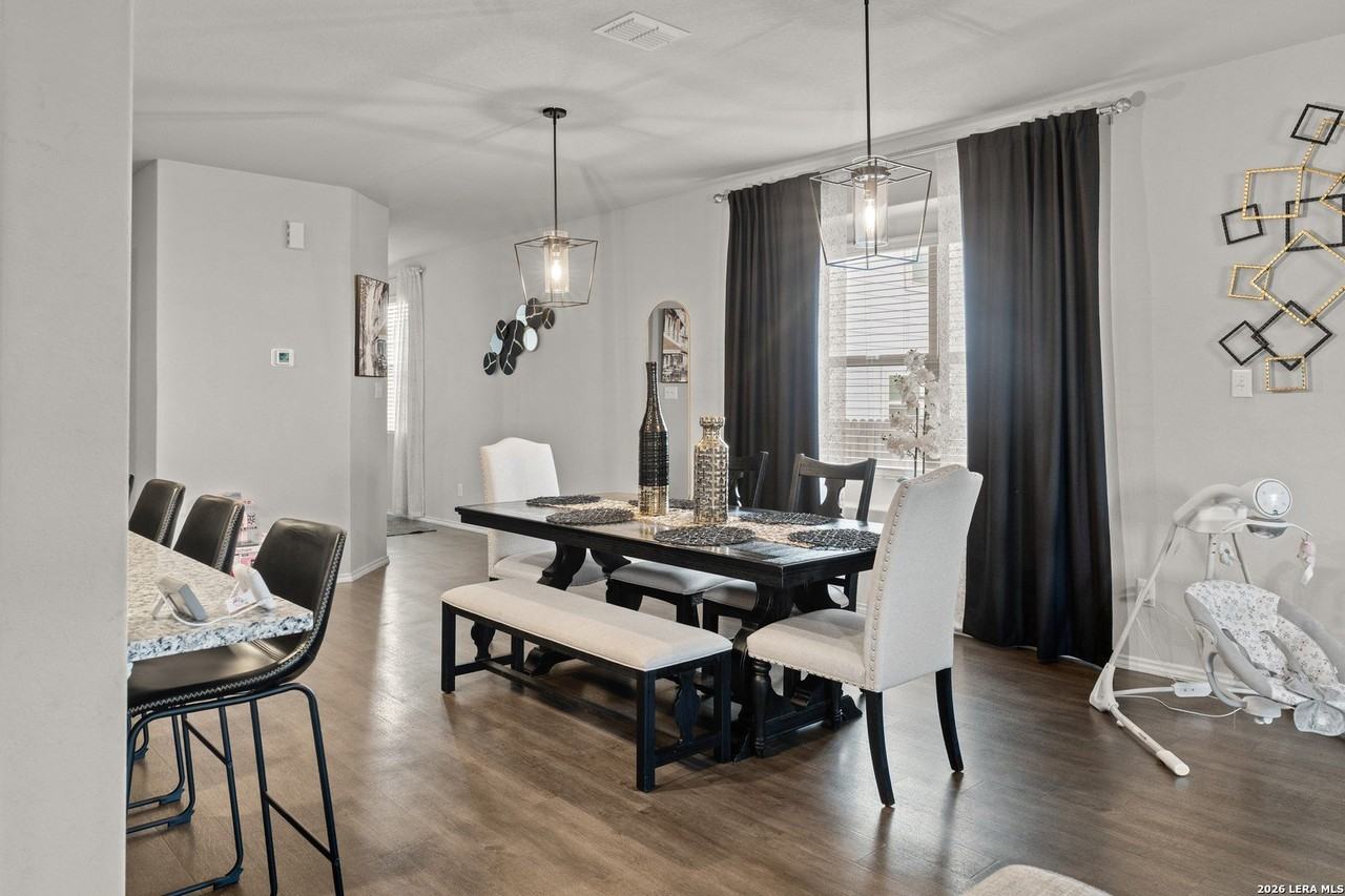 2407 Applewhite Mdw - Photo 6 of 30