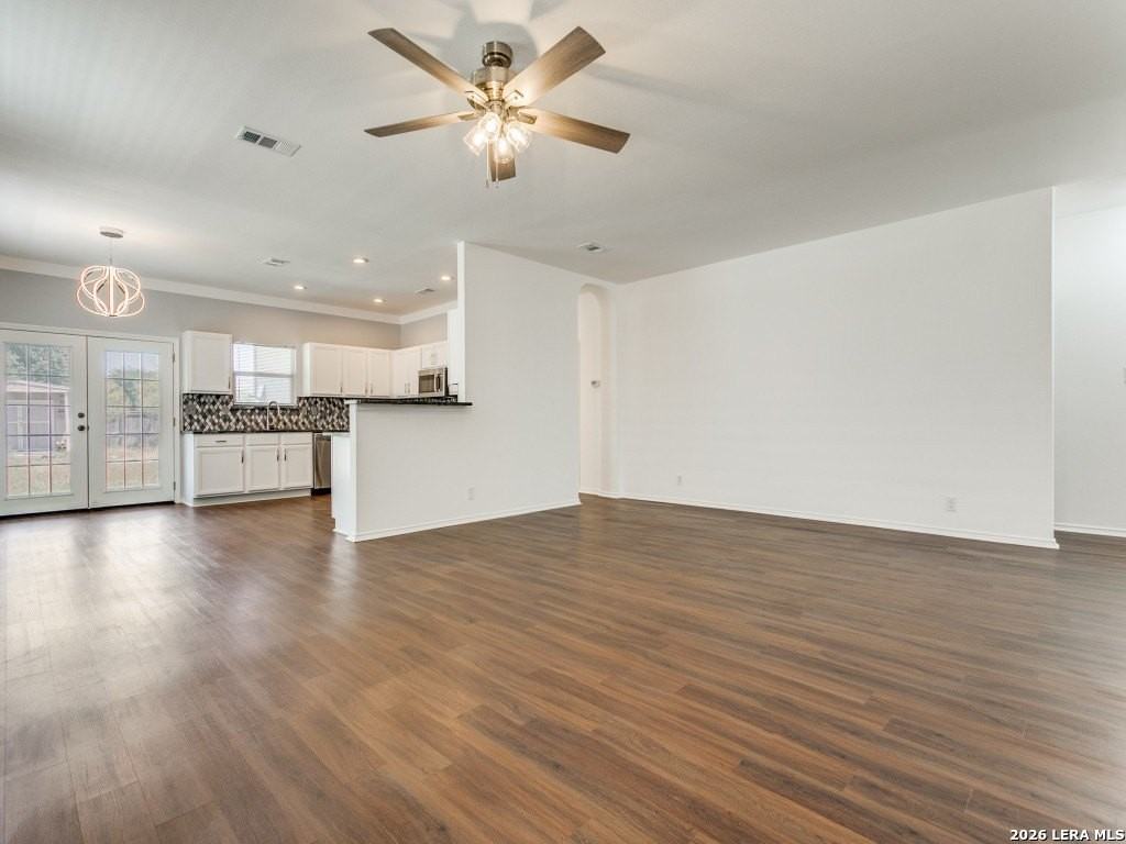 9042 Foxgrove Way - Photo 5 of 15