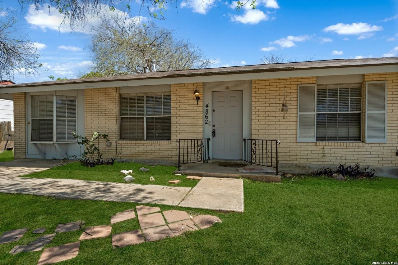 4862 Castle Arms - Photo 4 of 29