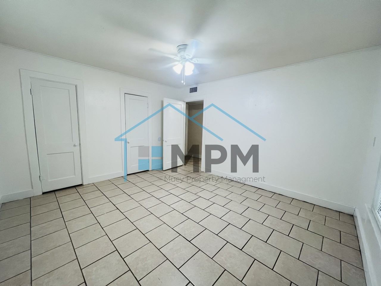 202 Glenmar Ave #A - Photo 6 of 9