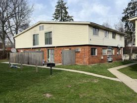 6 Columbine Ct #1 - Photo 1 of 1