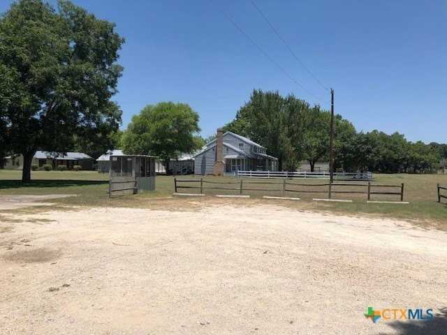 310 Brackenridge Ln Unit 1 - Photo 5 of 12