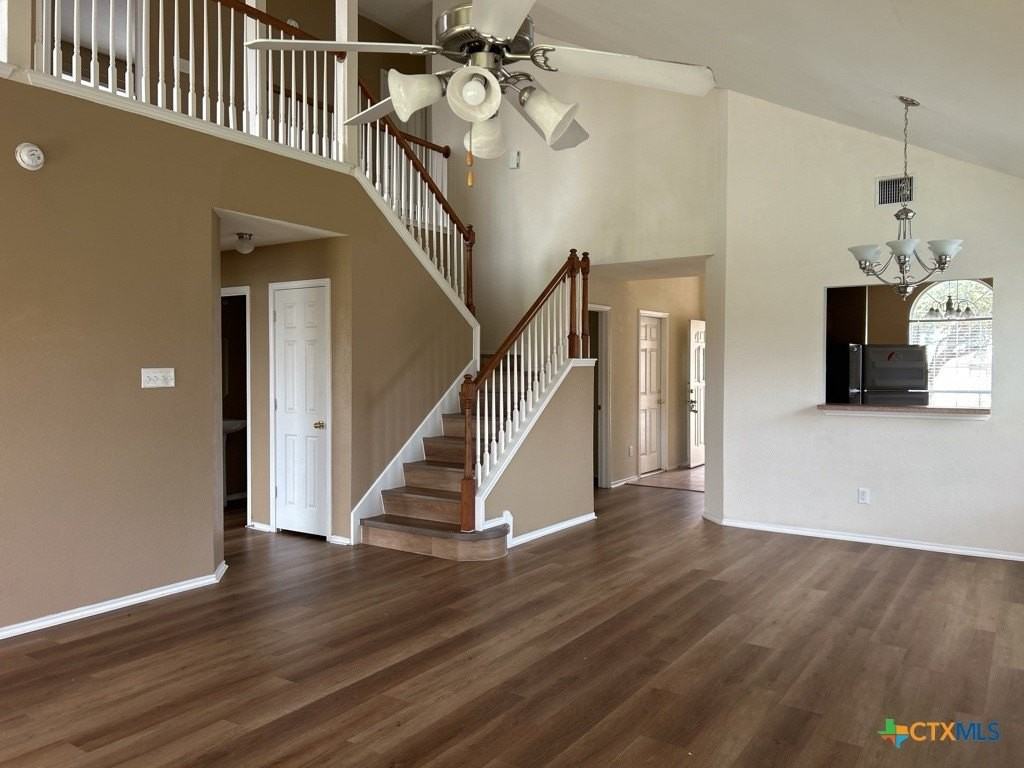 4402 Golden Gate Dr - Photo 5 of 24