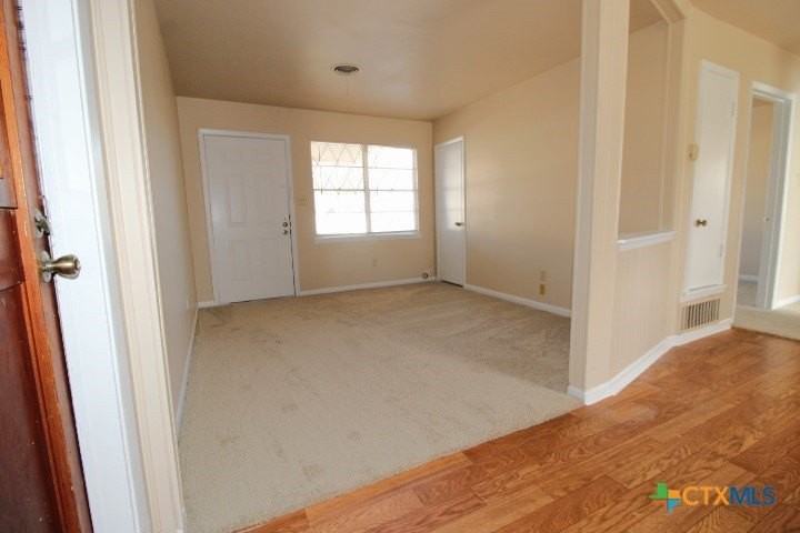 2107 Brantley Ave - Photo 3 of 12