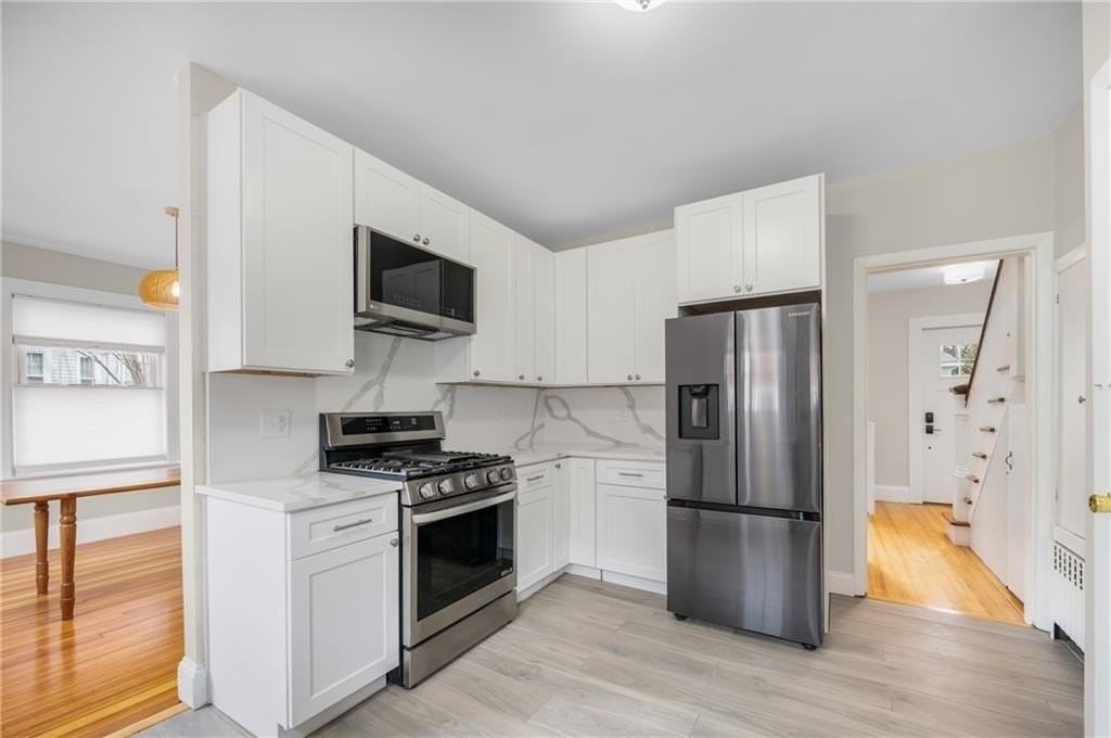 422 Wayland Ave - Photo 7 of 28