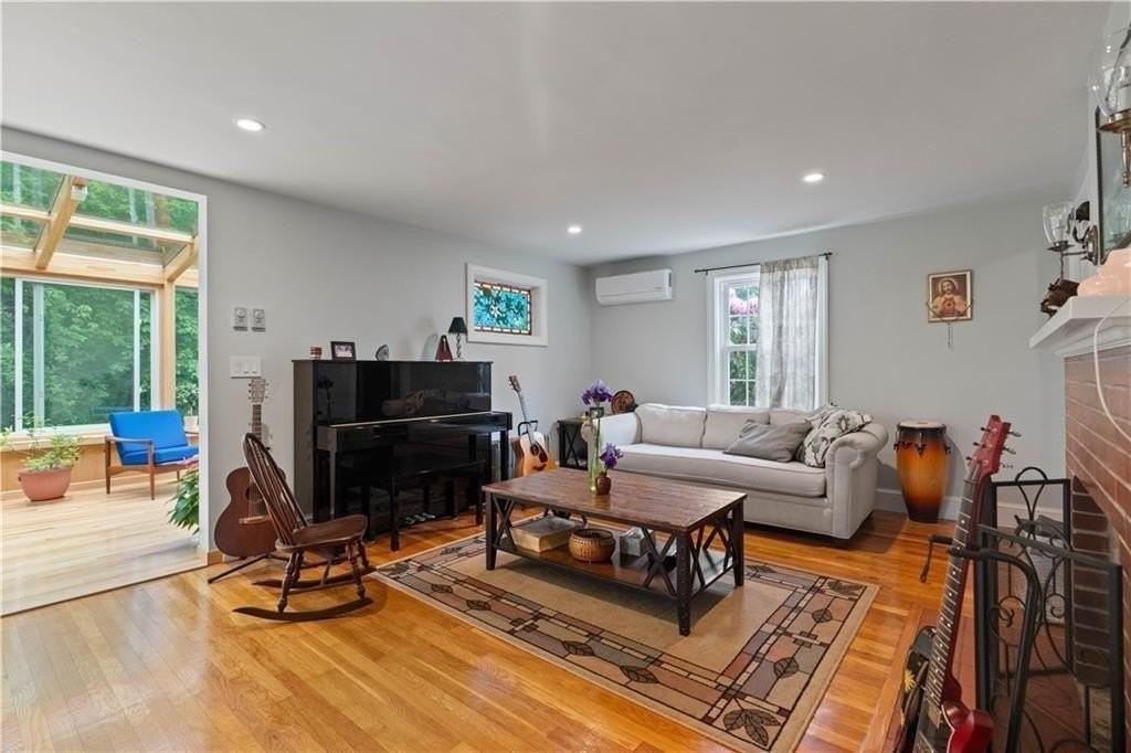 27 Doro Pl - Photo 5 of 34