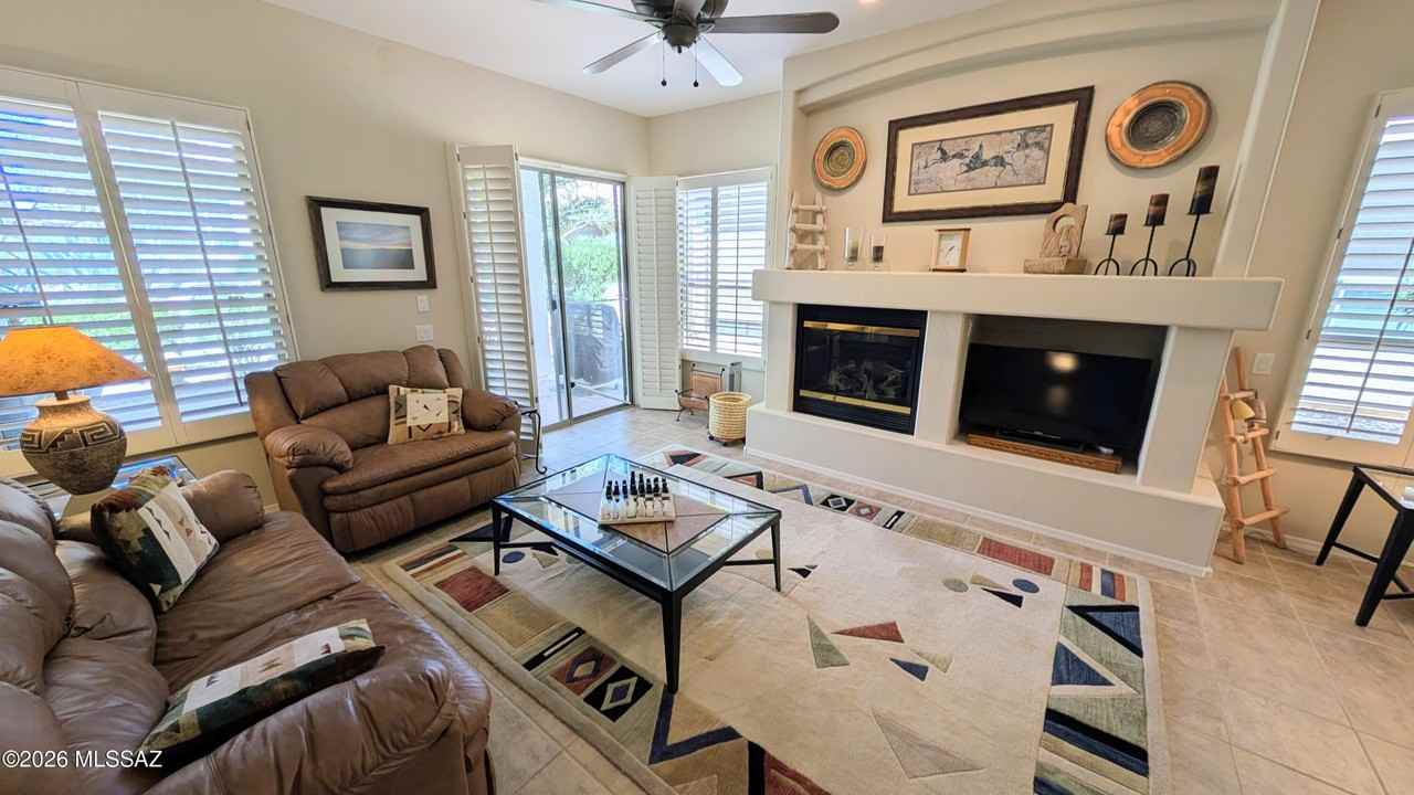 63692 E Vacation Dr - Photo 2 of 16