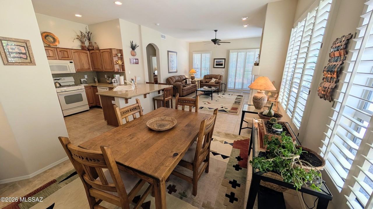 63692 E Vacation Dr - Photo 5 of 16