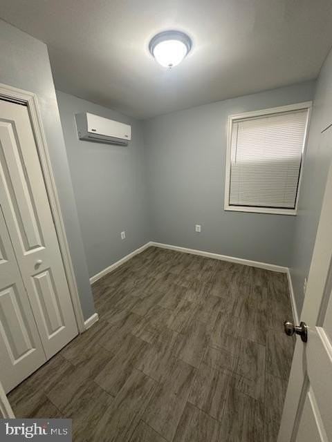 2440 S St Se - Photo 5 of 26