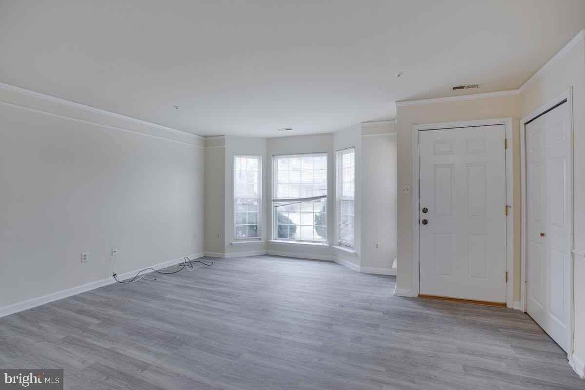 12007 Silver Spur Pl - Photo 5 of 39