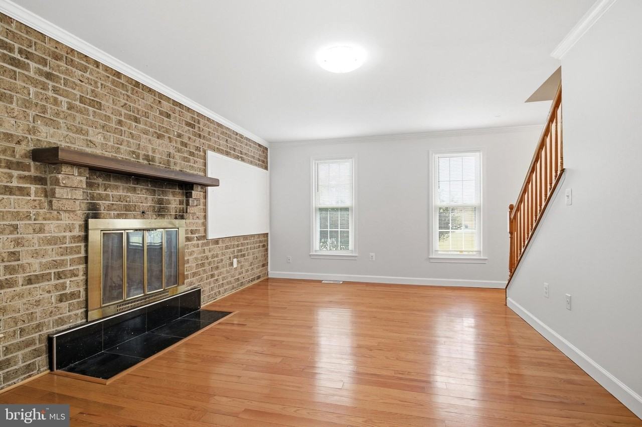 14301 Perrywood Dr - Photo 2 of 32