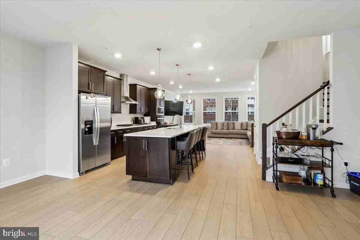 10800 Blanton Way - Photo 2 of 30