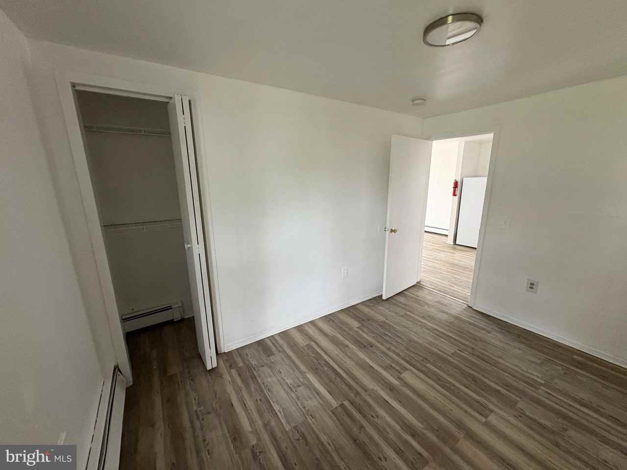 120 E Main St Unit B - Photo 4 of 14