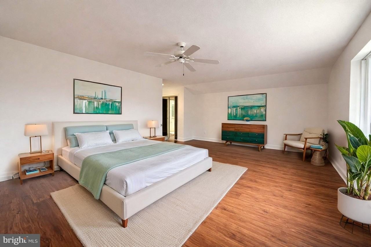 470 Sayre Dr - Photo 5 of 31