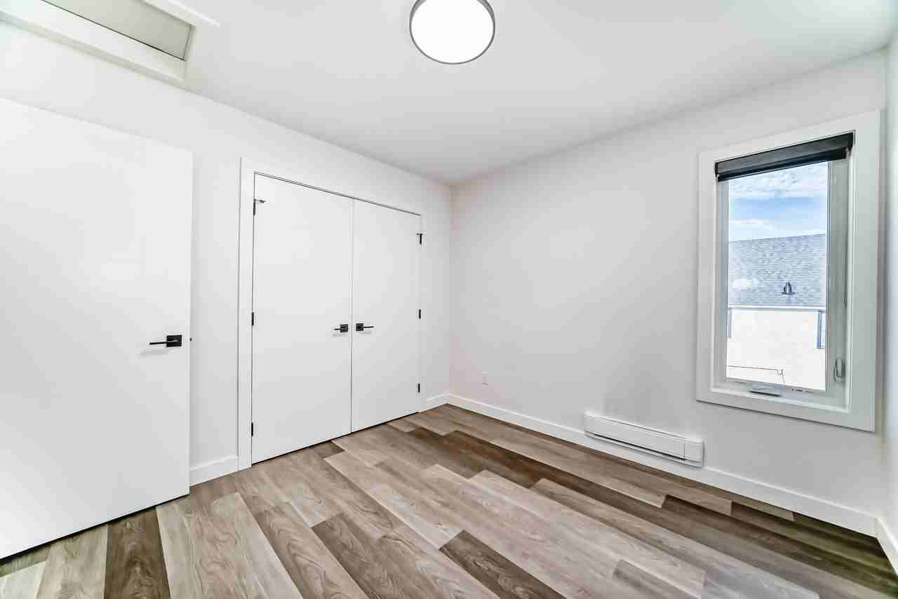 760 Mccalman Ave - Photo 5 of 11