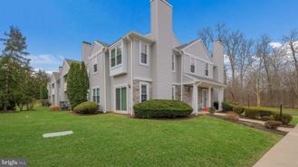 211 Mews Dr Unit 211 - Photo 1 of 1