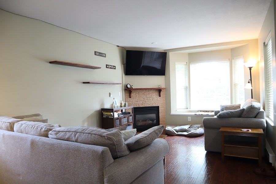 23085 118 Ave #55 - Photo 3 of 34