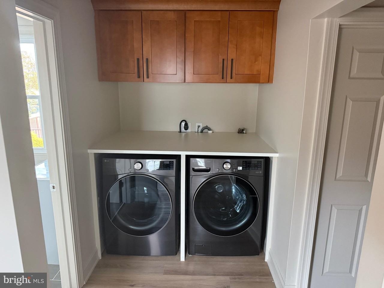 3025 W Germantown Pike Unit 2 - Photo 3 of 8