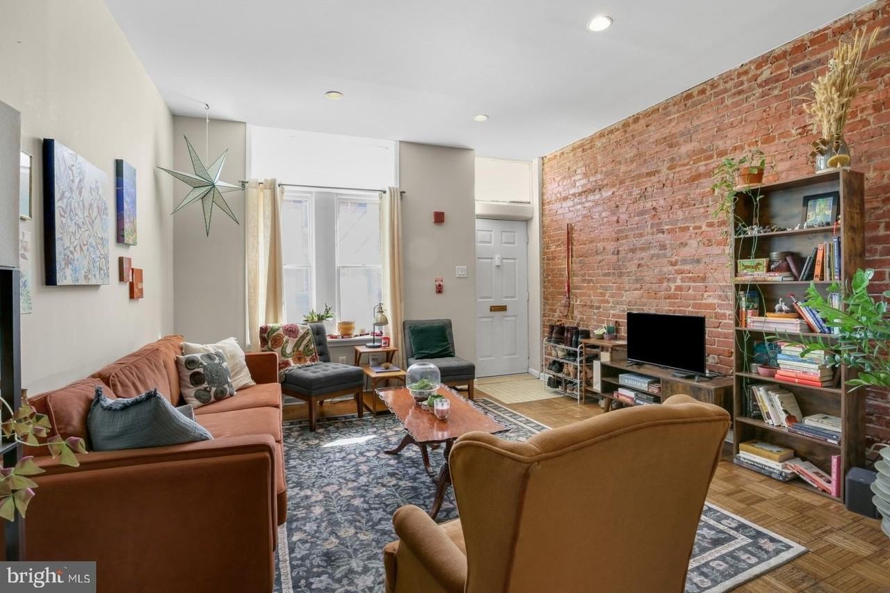 622 S Hancock St Unit 1f - Photo 4 of 16