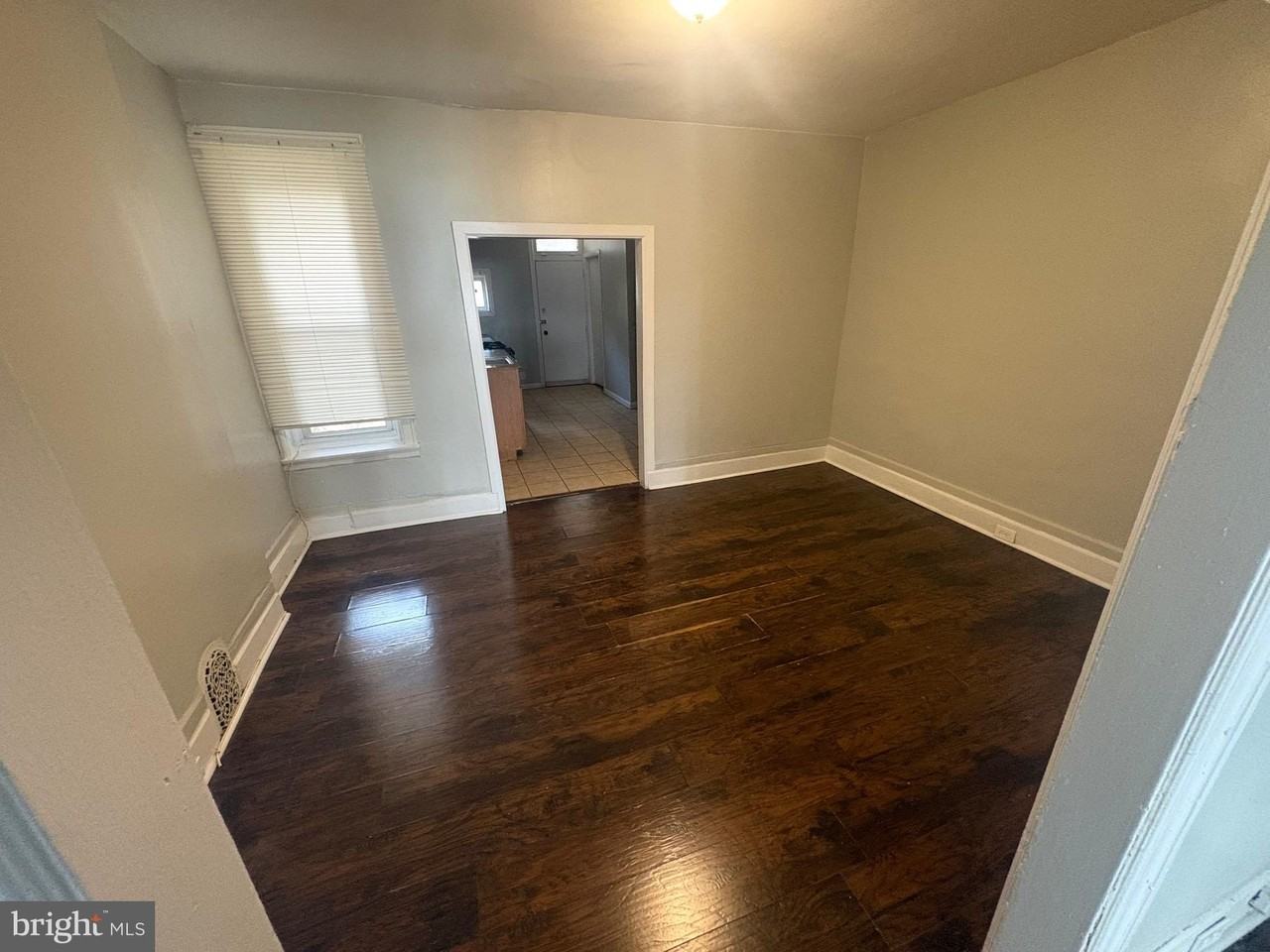 24 N Millick St - Photo 3 of 11