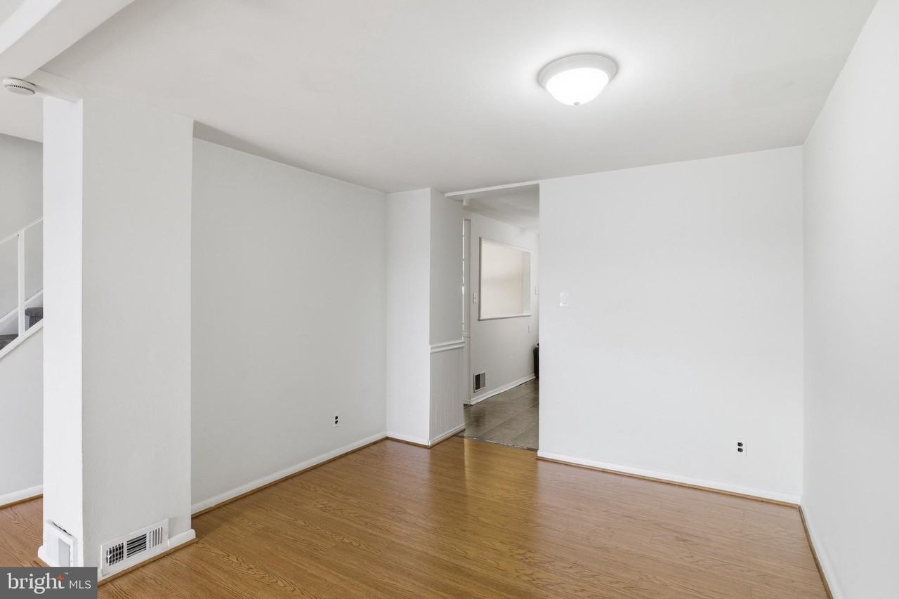 3351 Morning Glory Rd - Photo 7 of 34