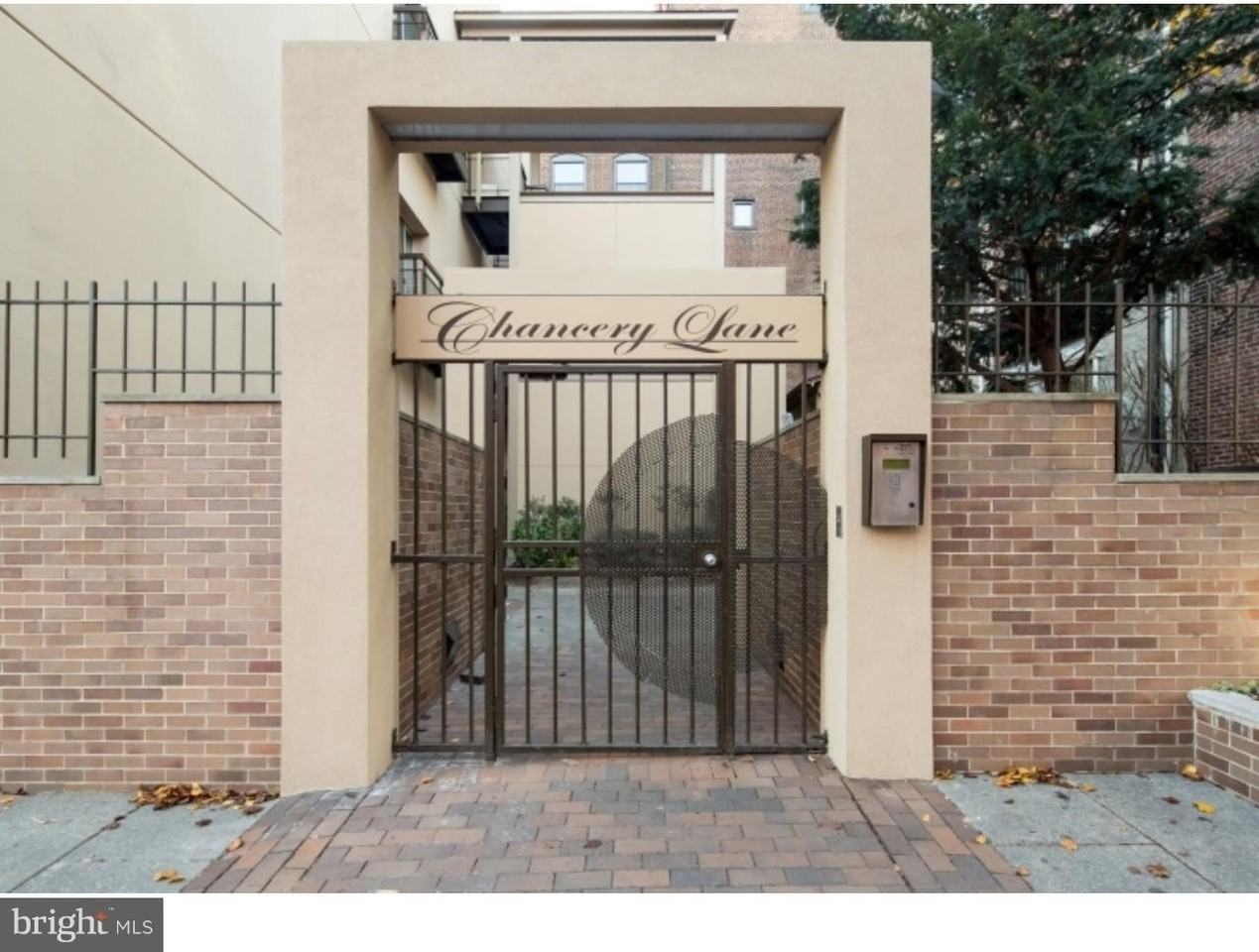 1301 Arch St #305 - Photo 2 of 21