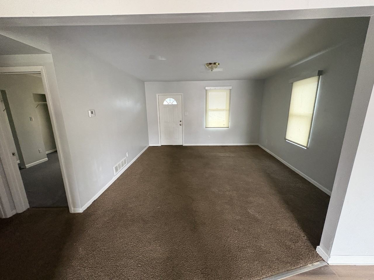 144 - 150 River Ave - 146 #146 - Photo 3 of 16