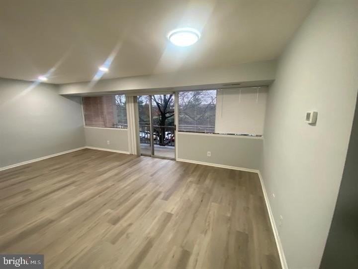 5801 Quantrell Ave Apt L9 - Photo 2 of 11