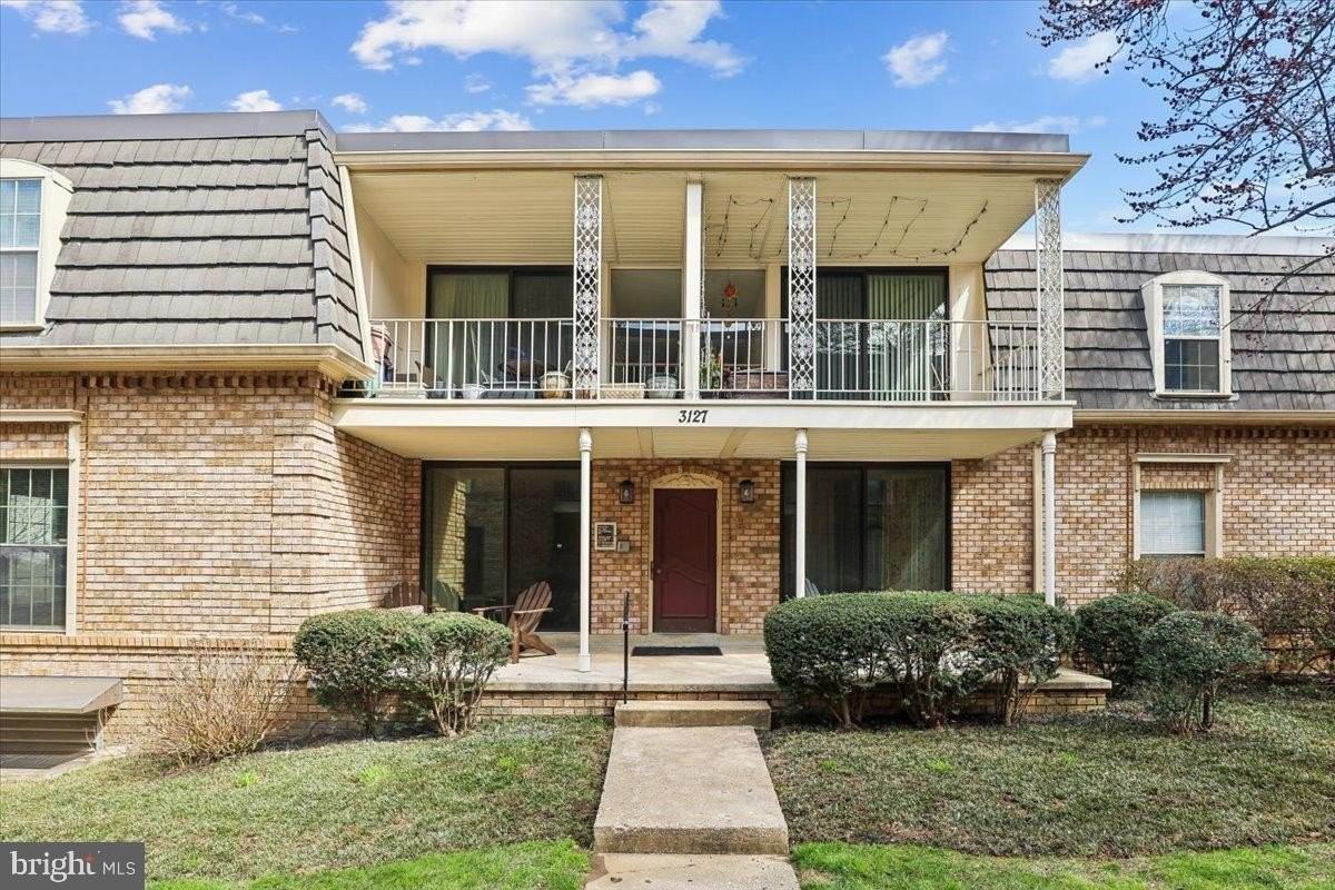 3127 Patrick Henry Dr Apt 227