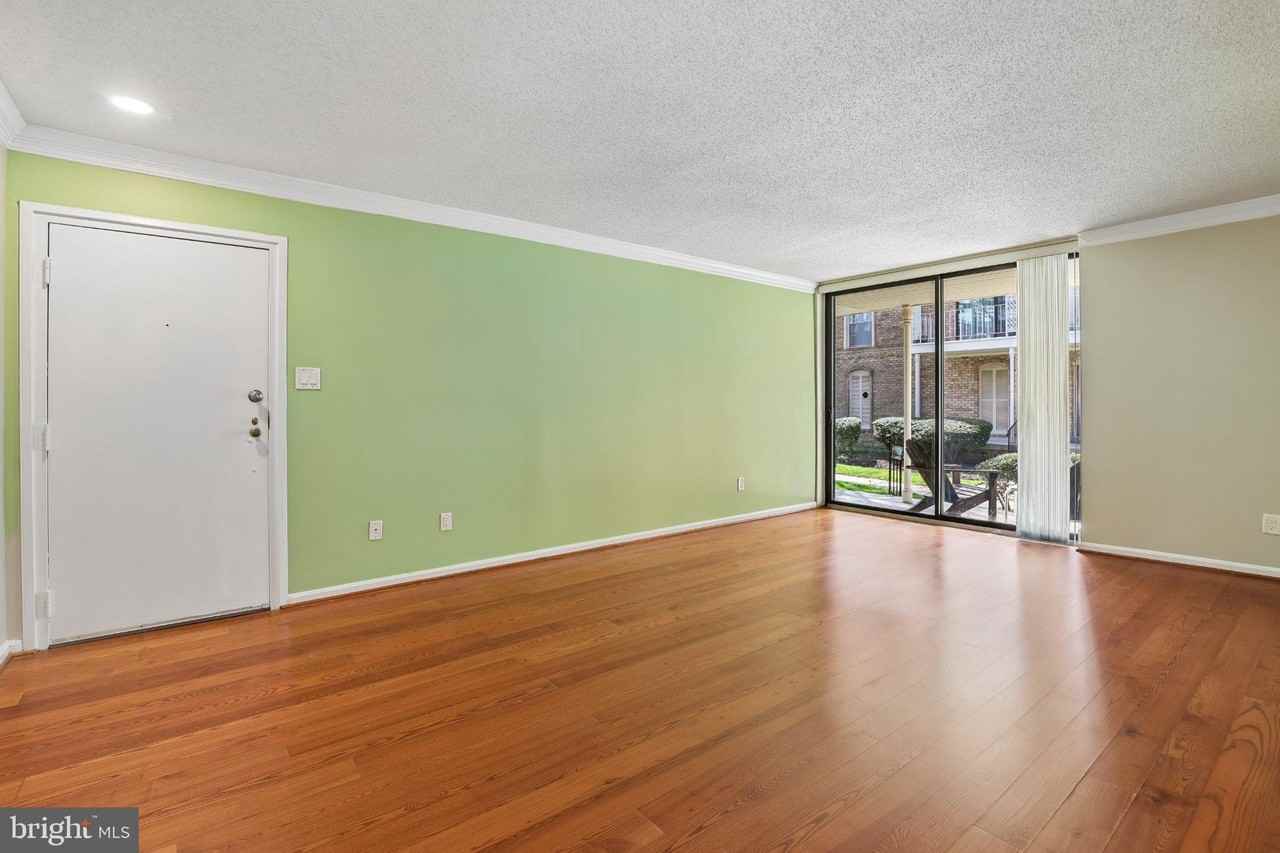 3127 Patrick Henry Dr #227 - Photo 5 of 25