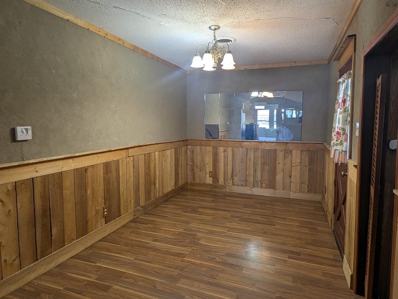 2943 Elliott St - Photo 7 of 15