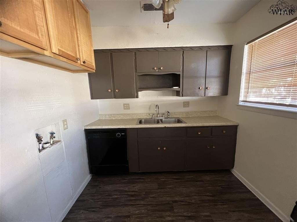 1421 Tanbark Rd - Photo 5 of 11