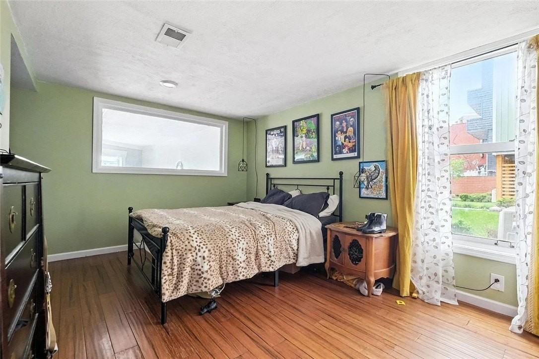 3104 Dobson St - Photo 7 of 8