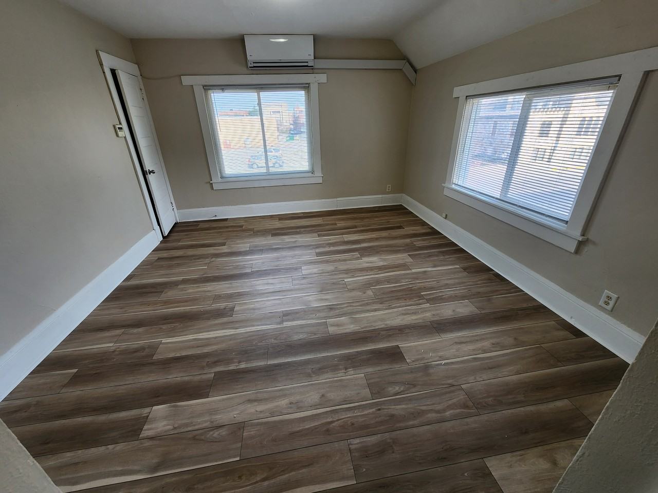 115 South Third St3 #3 - Photo 2 of 6