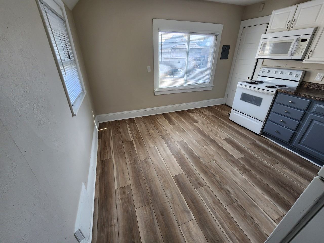 115 South Third St3 #3 - Photo 5 of 6