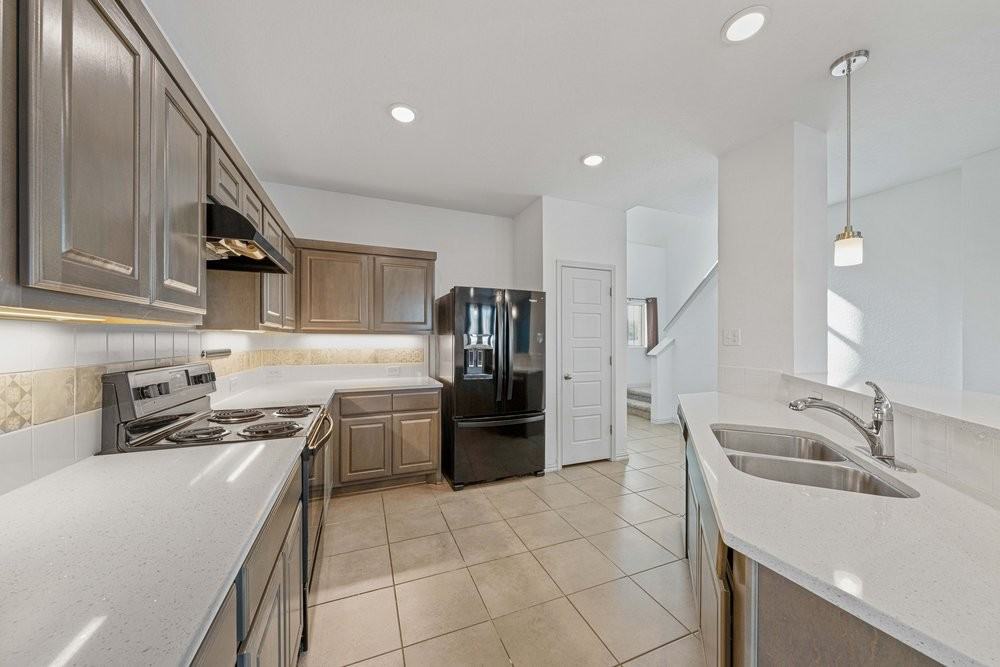 9683 Shorebird Ln #1 - Photo 7 of 35