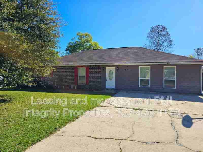 7441 Quorum Dr - Photo 2 of 23