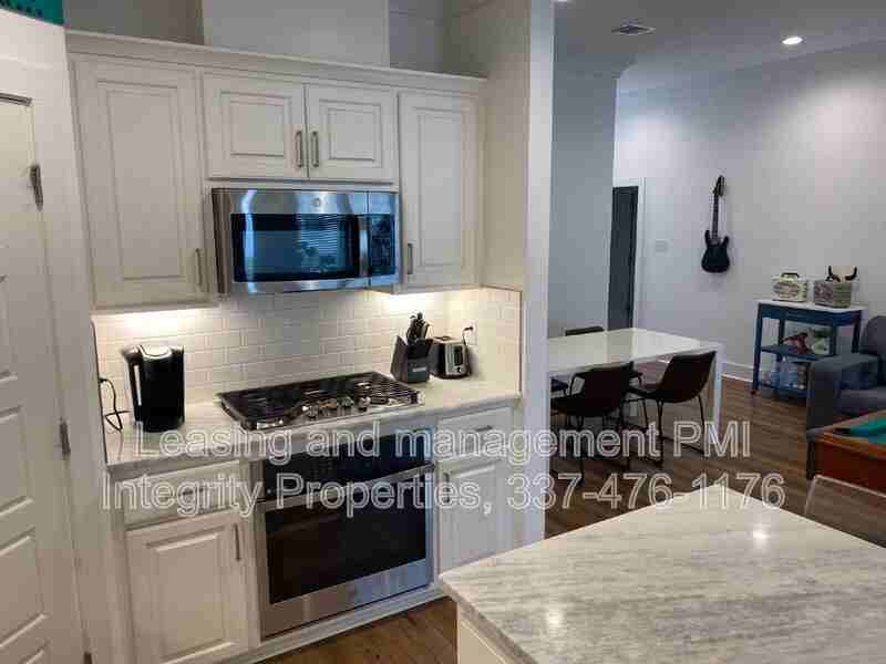 1564 Bowstring Dr - Photo 3 of 25