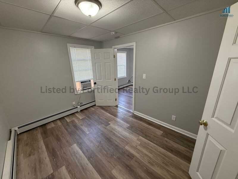 41 Donnelly St #2 - Photo 7 of 16