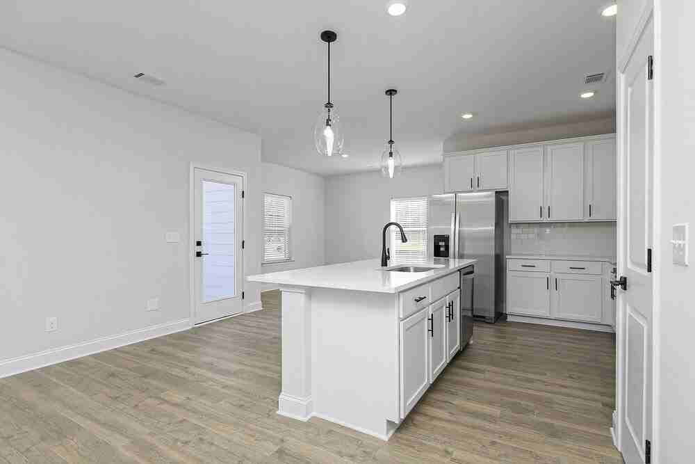 2 Cantrell Dr - Photo 6 of 19