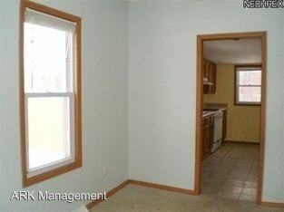 1426 E 330th St - Photo 3 of 6