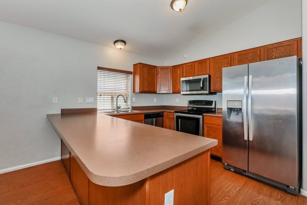 38141 N Rusty Ln - Photo 6 of 21