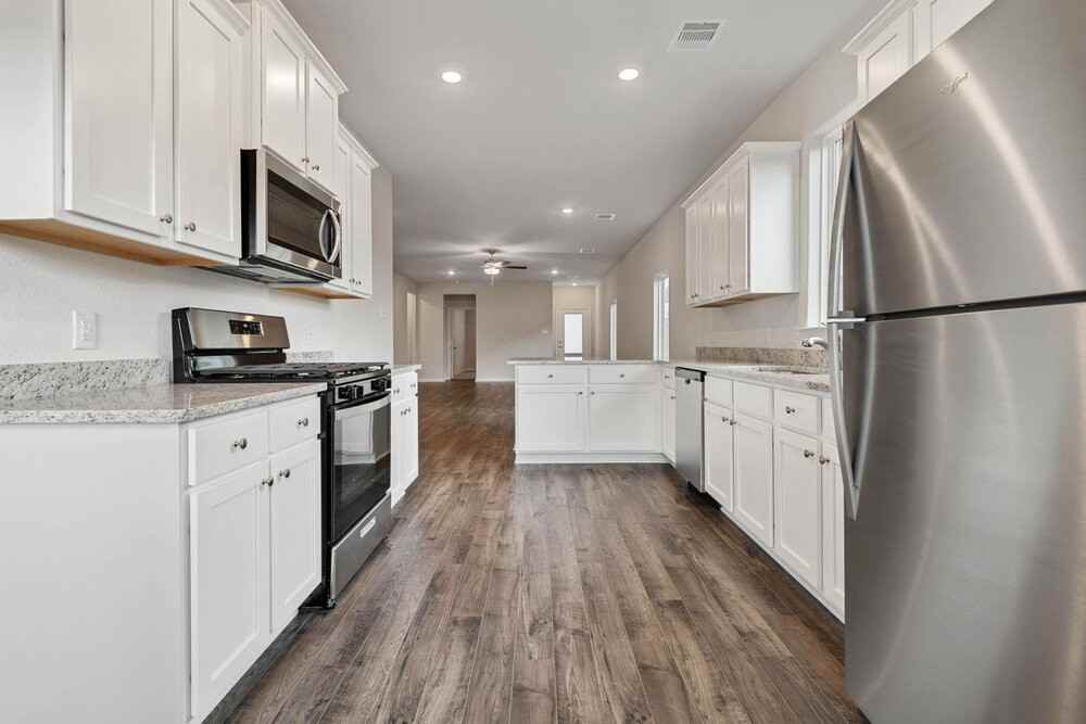 16455 Honeysuckle Hill Dr - Photo 5 of 21