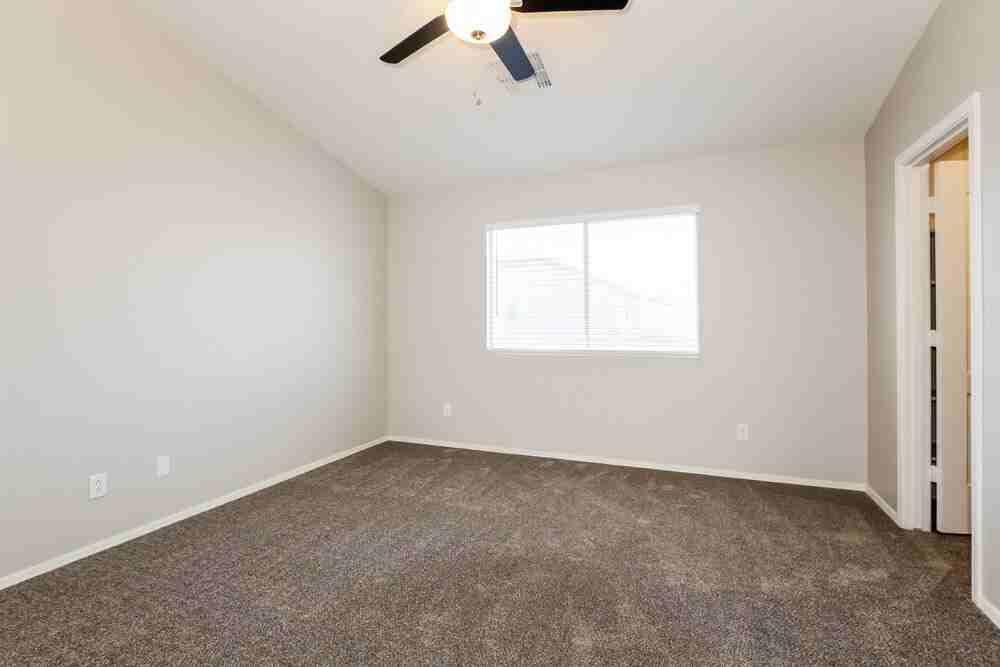 1344 S 220th Dr - Photo 7 of 15