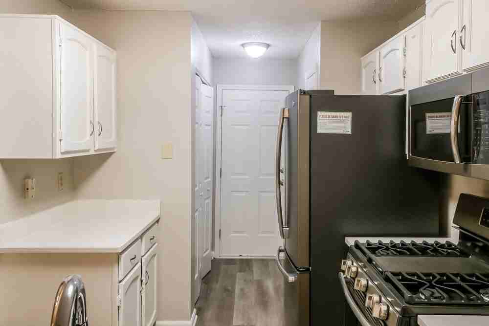 5709 Rex Mill Dr - Photo 7 of 16