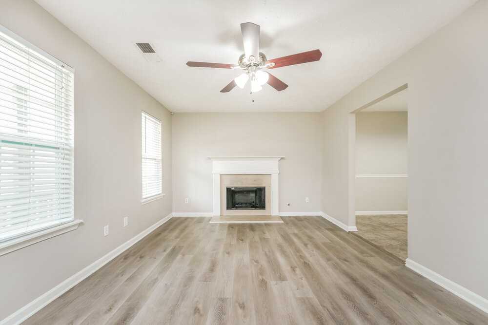 728 Stonebridge Park Cir - Photo 6 of 18