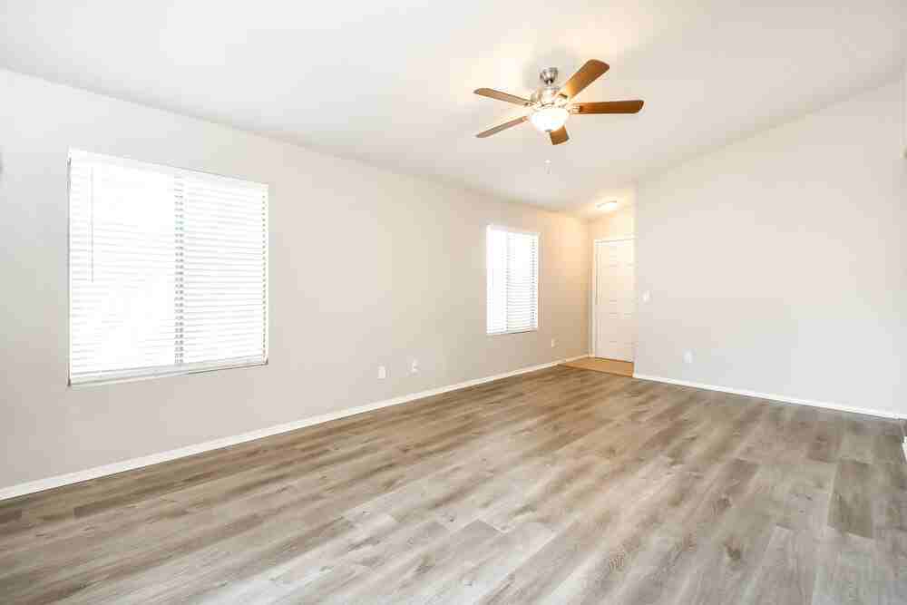 9146 E Encanto St - Photo 5 of 16