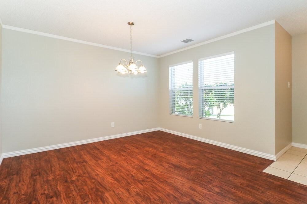 2036 Navada Way - Photo 4 of 18